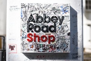 Beatles Fans Honor 'Abbey Road' Photo Shoot Anniversary