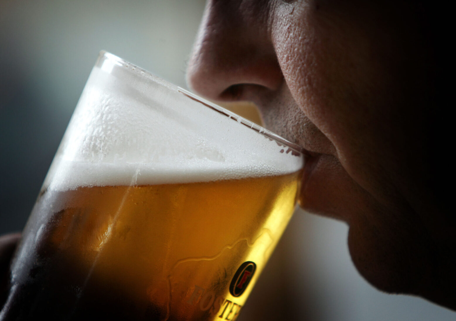 GBR: Binge Drinking Causes Health and Anti Social Concerns