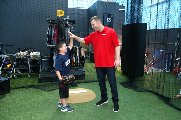 Professional Baseball Player Todd Frazier Partners With Canon