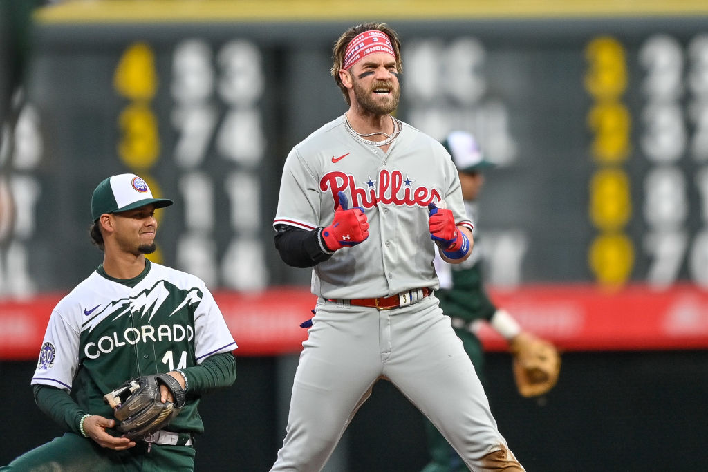 Bryce Harper Goes Nuts As Benches Clear At Phillies Game