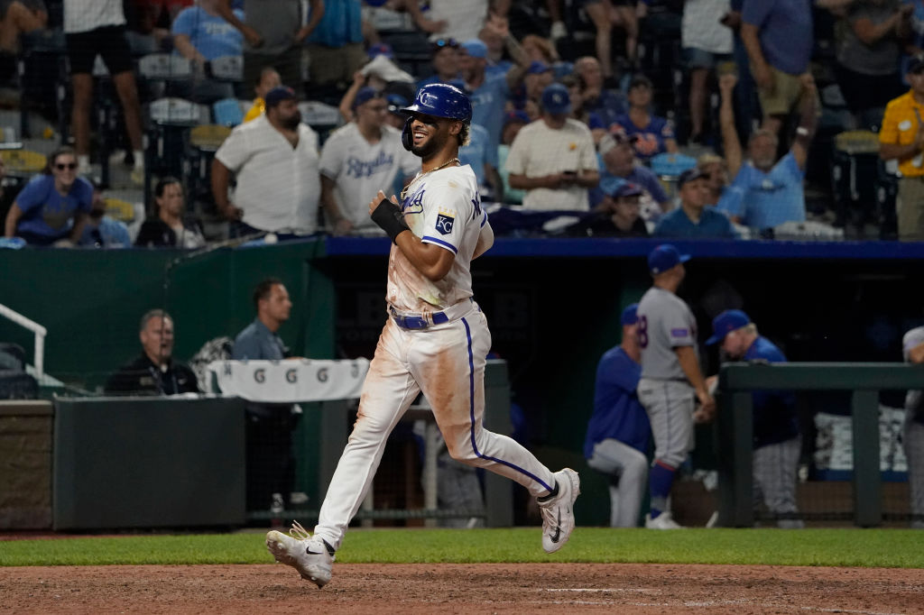 A wide view of the fountains at Kauffman Stadium during an MLB game News  Photo - Getty Images