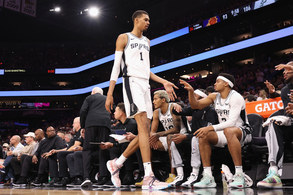 San Antonio Spurs v Phoenix Suns