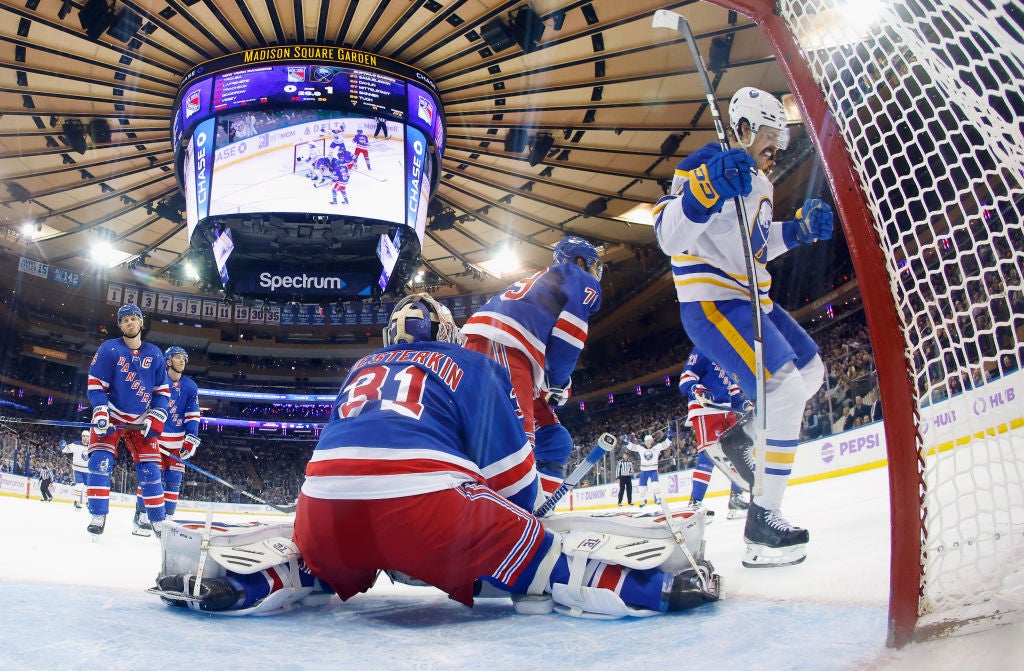 Buffalo Sabres v New York Rangers