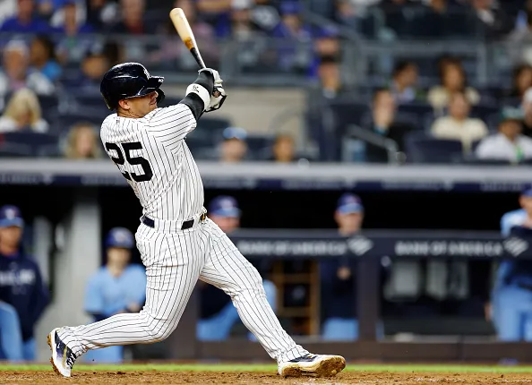 Toronto Blue Jays v New York Yankees