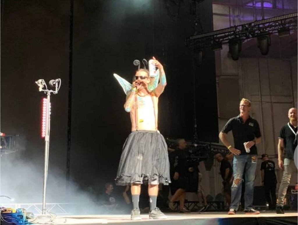 Gotts Live On Stage With Butterfly Outfit At Shinedown Over At PNC